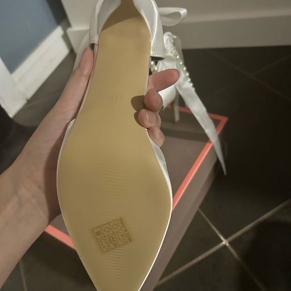 White heels size 8.5 - Picture 4 of 5